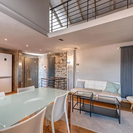 Apartment Charme Emilago Civenna
