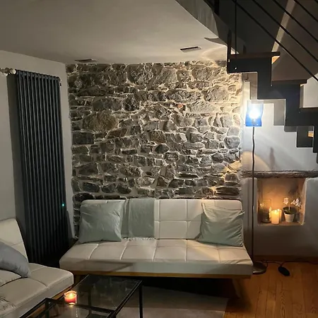 Charme Emilago Apartment